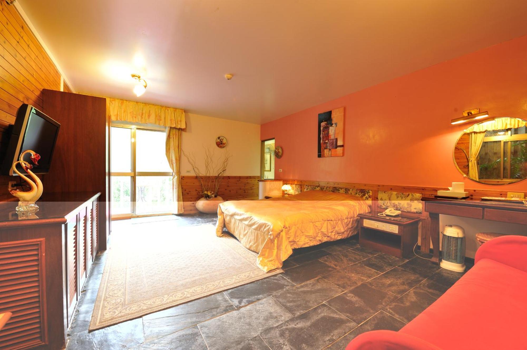 Shinmingshan Holiday Inn Лугу Экстерьер фото