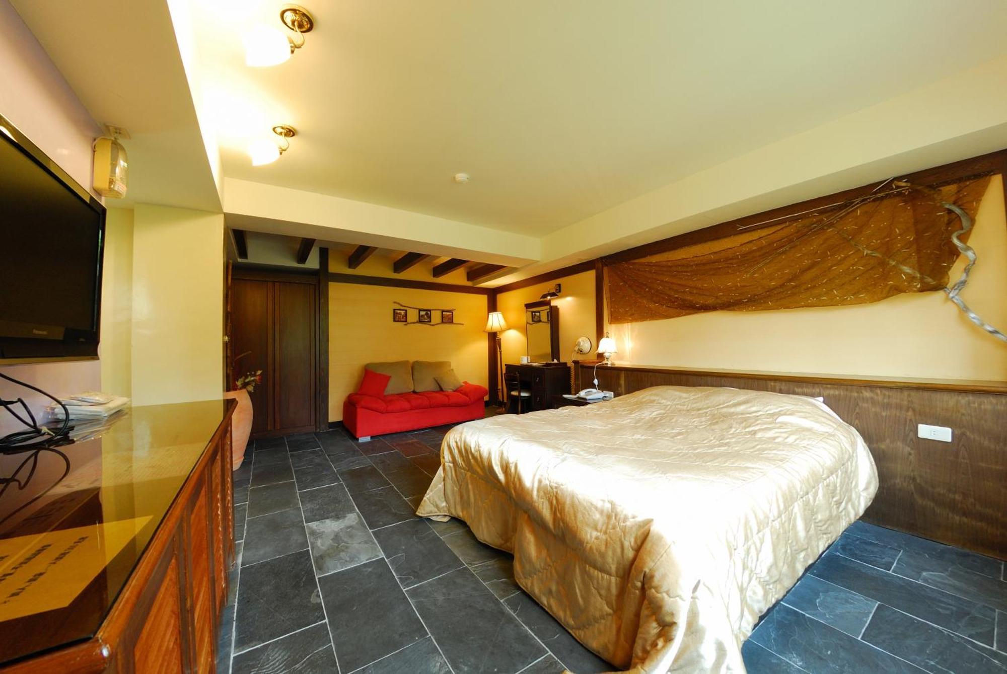 Shinmingshan Holiday Inn Лугу Экстерьер фото