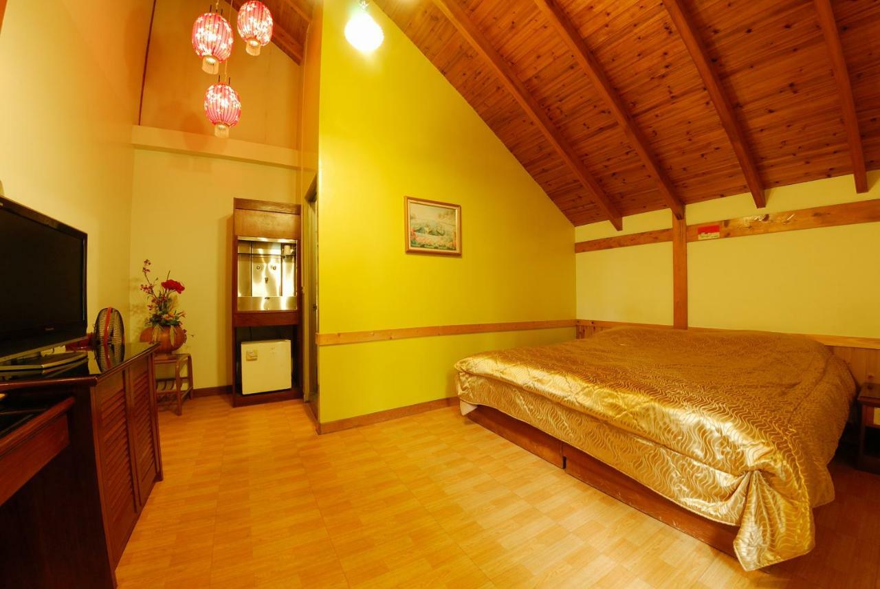 Shinmingshan Holiday Inn Лугу Экстерьер фото